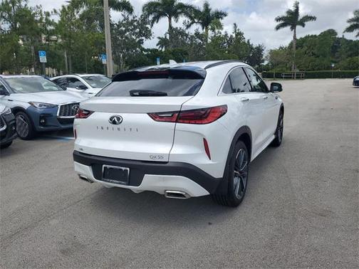 2025 INFINITI QX55 LUXE