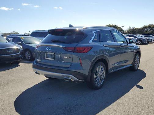 2025 INFINITI QX50 Luxe AWD