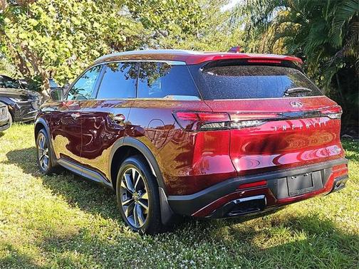 2025 INFINITI QX60 Luxe