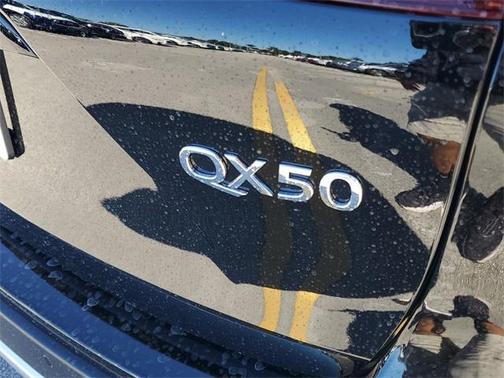2025 INFINITI QX50 Luxe AWD