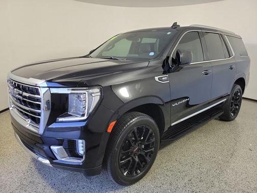 Onyx Black 2024 GMC Yukon SLT