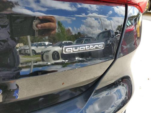 2021 Audi Q3 45 S line Premium