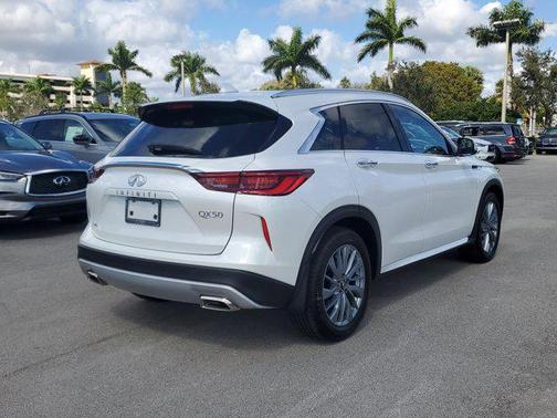2025 INFINITI QX50 Luxe AWD