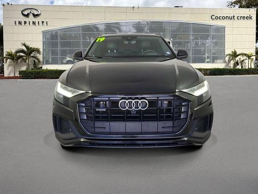 Orca Black Metallic 2019 Audi Q8 3.0T Prestige