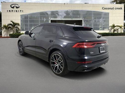 Orca Black Metallic 2019 Audi Q8 3.0T Prestige