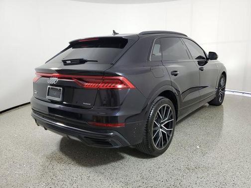 Orca Black Metallic 2019 Audi Q8 3.0T Prestige