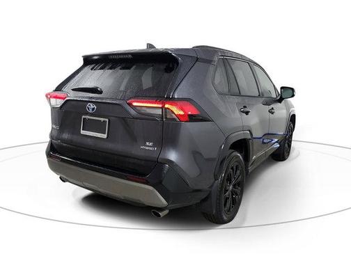 2024 Toyota RAV4 Hybrid SE