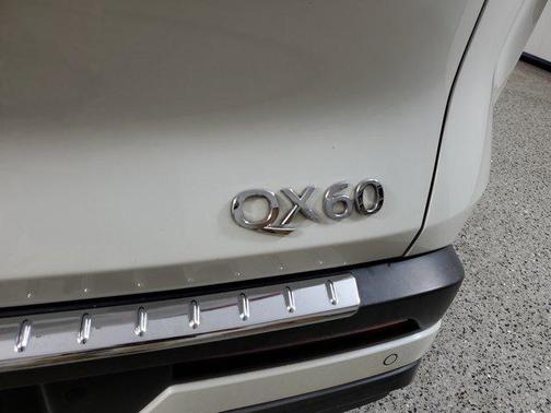 2022 INFINITI QX60 Luxe