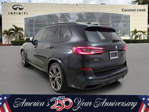Black Sapphire Metallic 2021 BMW X5 M50i