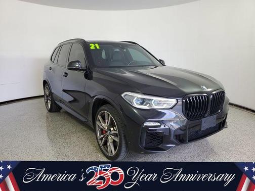 Black Sapphire Metallic 2021 BMW X5 M50i