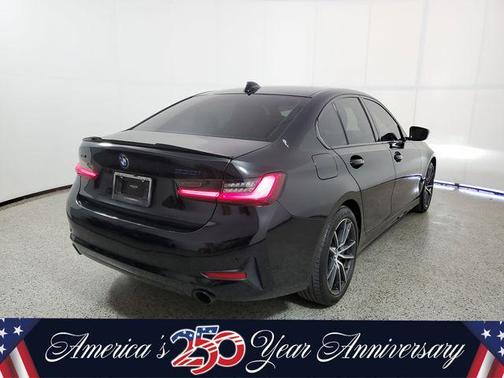 Jet Black 2019 BMW 330 i xDrive