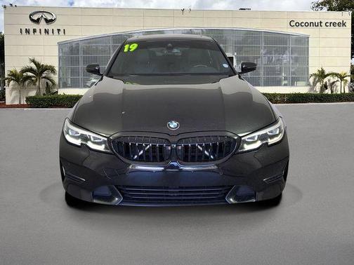 Jet Black 2019 BMW 330 i xDrive