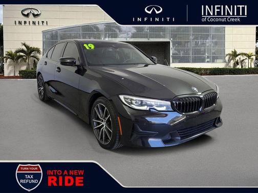 Jet Black 2019 BMW 330 i xDrive