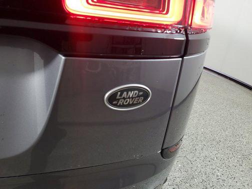 2022 Land Rover Range Rover Velar P250 S R-Dynamic