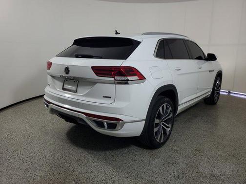2022 Volkswagen Atlas Cross Sport 3.6L V6 SEL R-Line