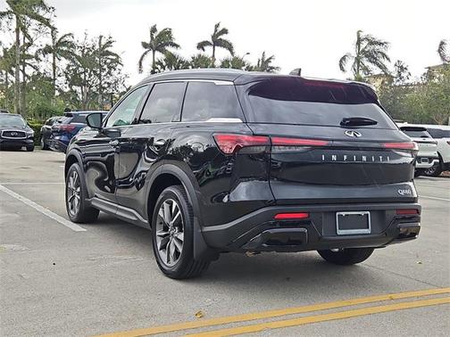 2025 INFINITI QX60 Luxe