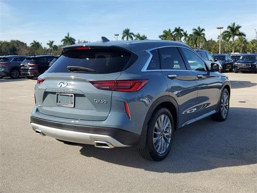 2025 INFINITI QX50 Luxe AWD