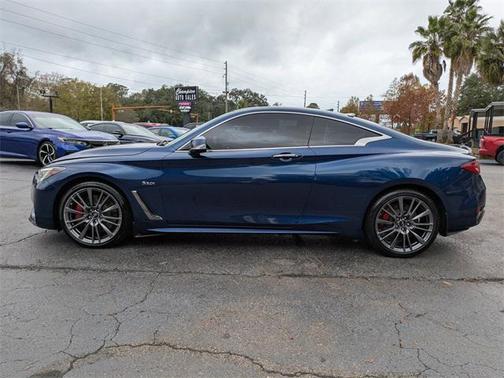 2017 INFINITI Q60 3.0t Red Sport 400