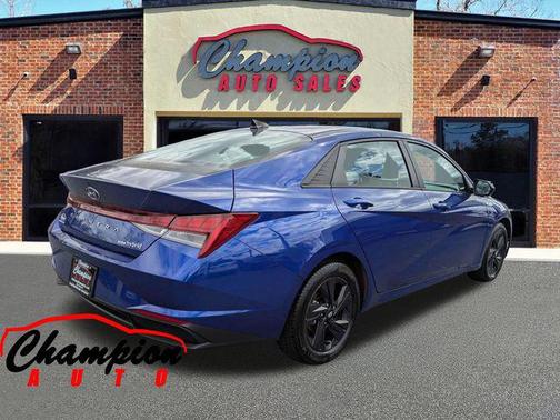 2021 Hyundai ELANTRA HEV Limited