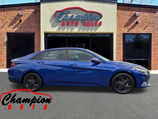 2021 Hyundai ELANTRA HEV Limited