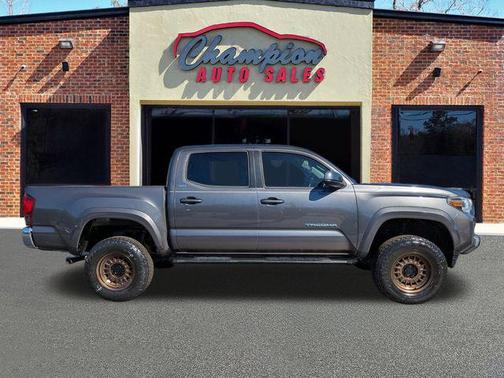 2019 Toyota Tacoma TRD Sport
