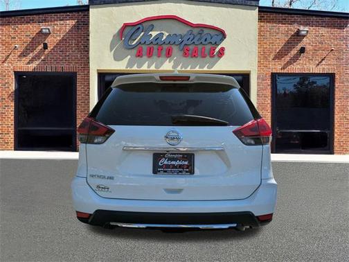 2020 Nissan Rogue SL