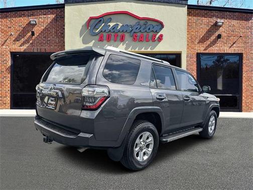 2017 Toyota 4Runner SR5
