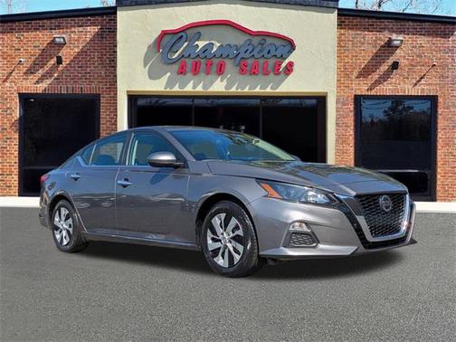 2022 Nissan Altima 2.5 S