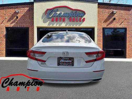 White 2018 Honda Accord LX