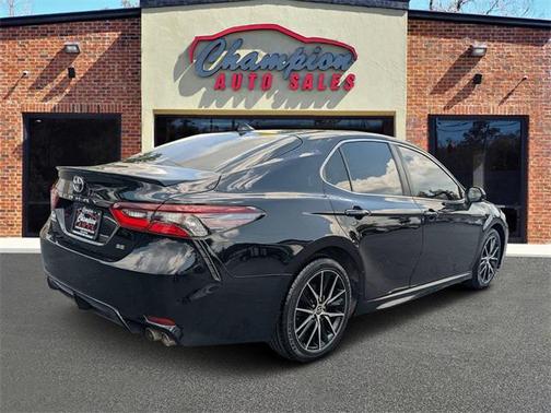 2021 Toyota Camry SE