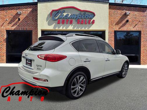 2017 INFINITI QX50 Base