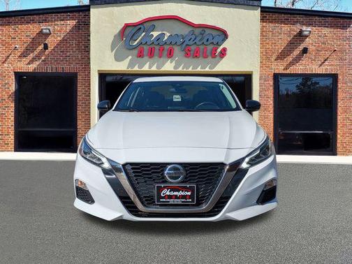 2021 Nissan Altima 2.5 SR