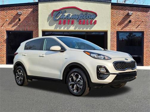 2022 Kia Sportage LX