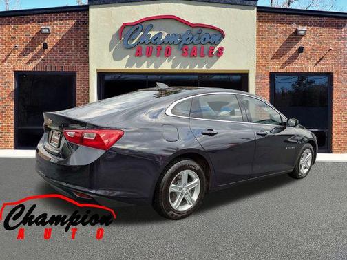 2022 Chevrolet Malibu 1LS