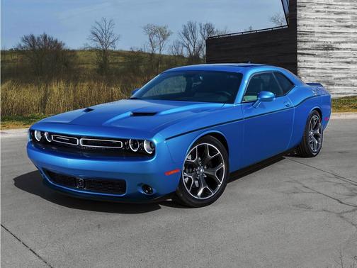 Go Mango! 2016 Dodge Challenger R/T
