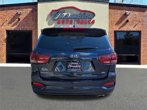 2020 Kia Sorento LX