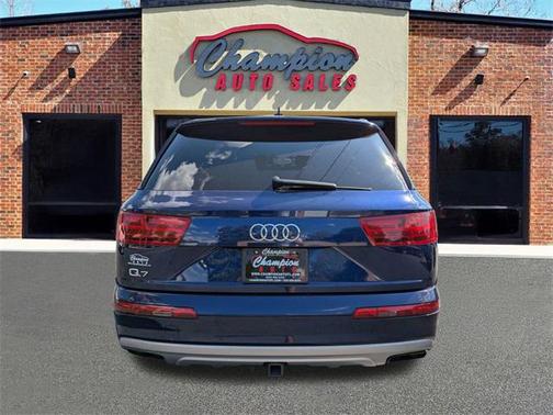2019 Audi Q7 55 Premium Plus