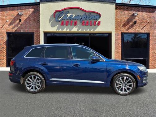 2019 Audi Q7 55 Premium Plus