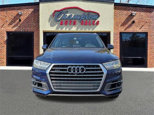 2019 Audi Q7 55 Premium Plus