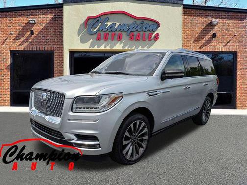 Ingot Silver 2019 Lincoln Navigator Select