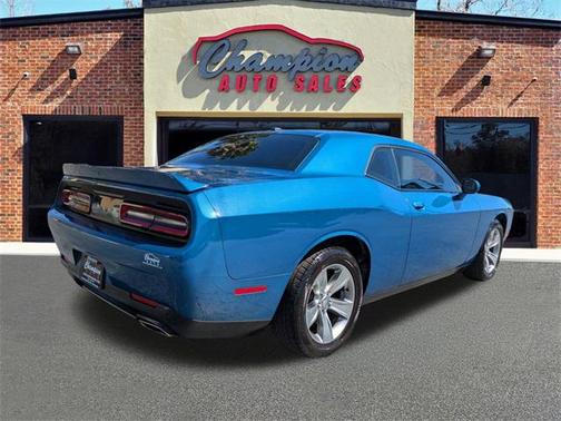 2020 Dodge Challenger SXT