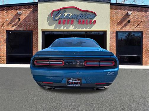 2020 Dodge Challenger SXT