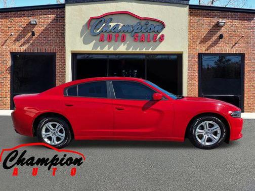 2019 Dodge Charger SXT