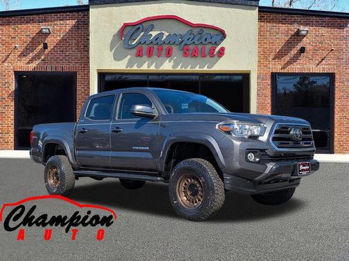 2019 Toyota Tacoma TRD Sport