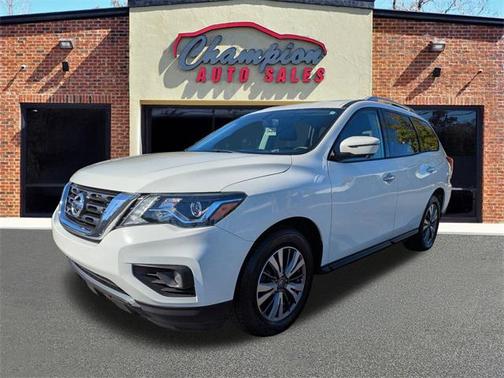 2020 Nissan Pathfinder SL