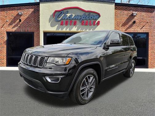 2018 Jeep Grand Cherokee Laredo E
