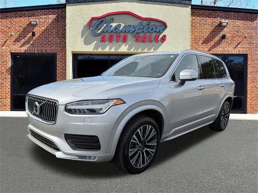 2020 Volvo XC90 T6 Momentum