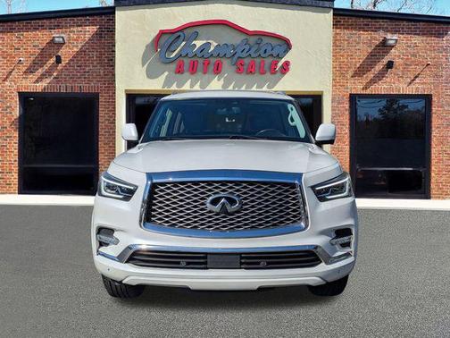 2018 INFINITI QX80 Base