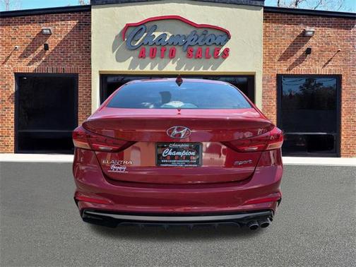 2018 Hyundai ELANTRA Sport