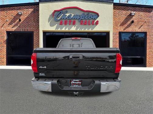2016 Toyota Tundra SR5